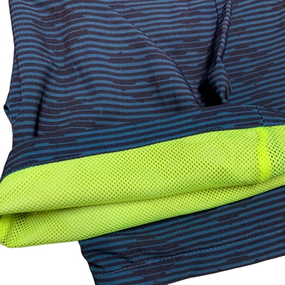 Eddie Bauer Boys Hybrid Shorts Size M (10/12) - Picture 6 of 6